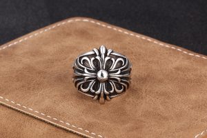 クロムハーツ CHROME HEARTS