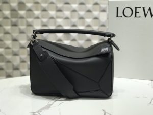 ロエベ Loewe パズルバッグ 29*18*12cm