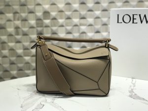 ロエベ Loewe パズルバッグ 29*18*12cm