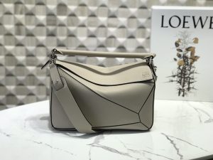 ロエベ Loewe パズルバッグ 29*18*12cm