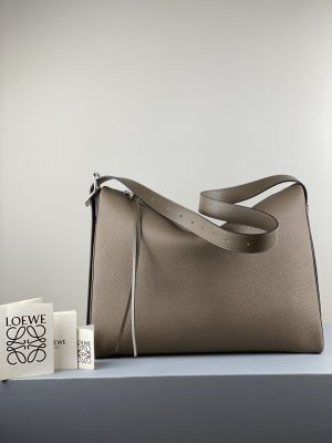 ロエベ Loewe Berlingo 38*28*18cm
