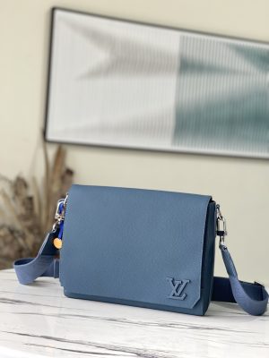 ルイヴィトン LouisVuitton M59327 ニュー・メッセンジャー