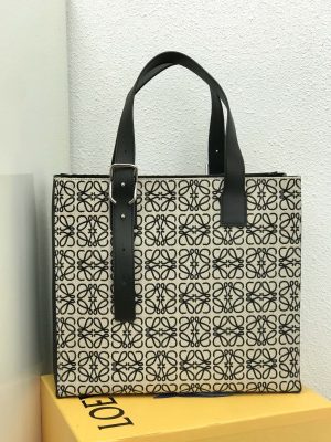 ロエベ Loewe バックルジッパー トート36*33*17cm