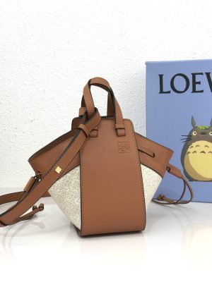 ロエベ Loewe ハンモックバッグ 11*19*19cm