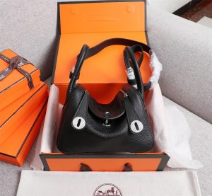 HERMES エルメス ミニ リンディ  20Cm