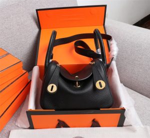 HERMES エルメス ミニ リンディ  20Cm