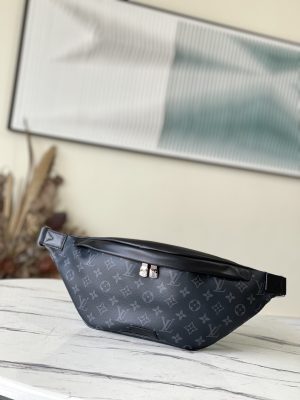 ルイヴィトン LouisVuitton M44336 ディスカバリー・バムバッグ