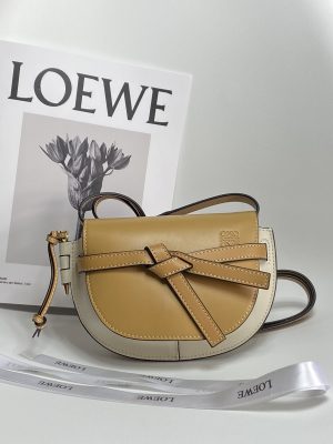 ロエベ Loewe ゲートバッグ21*12.5*9.5cm