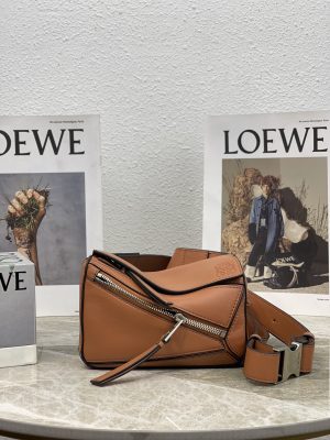 ロエベ Loewe パズルバッグ 18*8*12cm