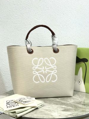 ロエベ Loewe アナグラム トートバッグ  32.5*30*17cm