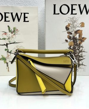 ロエベ Loewe パズルバッグ 18*8*12cm