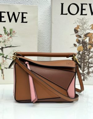 ロエベ Loewe パズルバッグ 18*8*12cm