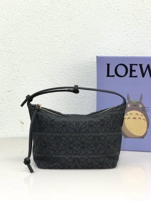 ロエベ Loewe キュービィバッグ 17*20.5*12.5cm