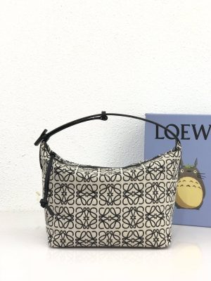ロエベ Loewe キュービィバッグ 27*21*16.5cm