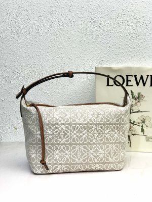 ロエベ Loewe キュービィバッグ 27*21*16.5cm