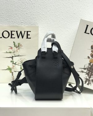 ロエベ Loewe ハンモックバッグ 11*19*19cm