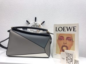 ロエベ Loewe パズルエッジ バッグ 29*18*12cm