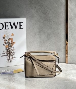 ロエベ Loewe パズルバッグ ミニ 18*12.5*8cm