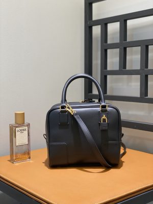 ロエベ Loewe アマソナ 19 スクエア バッグ 19*18*10cm
