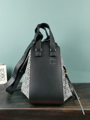 ロエベ Loewe ハンモックバッグ 13.5*25*30cm