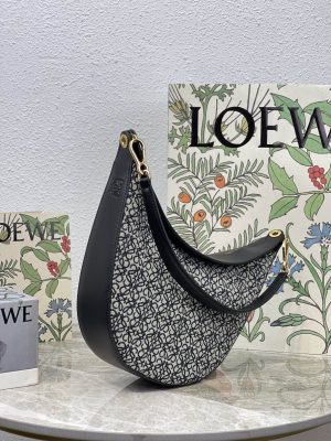 ロエベ Loewe ルナバッグ  20.5*30.5*6cm