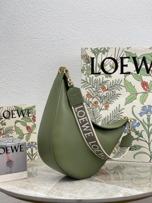 ロエベ Loewe ルナバッグ  20.5*30.5*6cm
