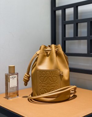 ロエベ Loewe セーラーバッグ 26*20*17cm