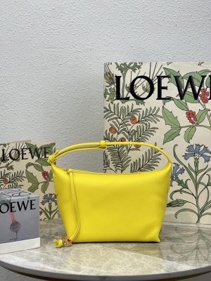 ロエベ Loewe キュービィバッグ 17*20.5*12.5cm