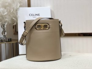 Celineセリーヌ 193043CK7.38OZ マイヨン トリオンフ バケットバッグ25 X 29 X 22 cm