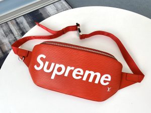 ルイヴィトン LouisVuitton M53418 シュプリーム SUPREME バムバッグ