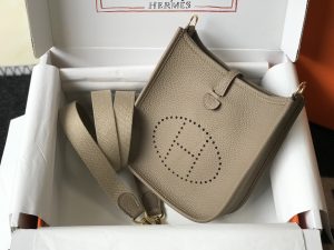 HERMES エルメス エヴリン 18  18Cm