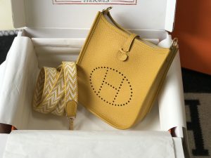 HERMES エルメス エヴリン 18  18Cm
