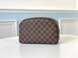ルイヴィトン LouisVuitton N47624 トゥルース・トワレ 25 化粧ポーチ