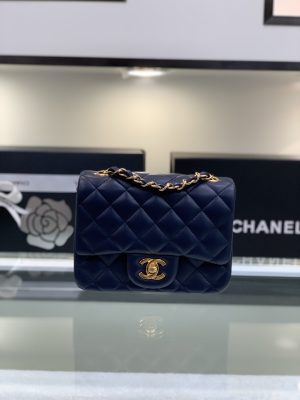 CHANELシャネル ミニ フラップ バッグ A01115 13 × 17 × 8cm