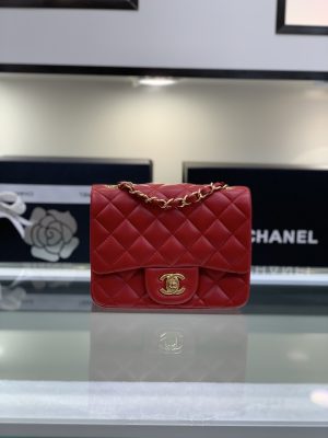 CHANELシャネル ミニ フラップ バッグ A01115 13 × 17 × 8cm