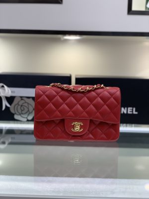 CHANELシャネル フラップ バッグ 1116 12.5 × 6.5 × 20cm