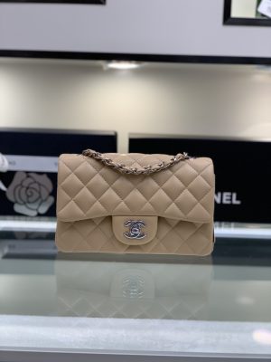 CHANELシャネル フラップ バッグ 1116 12.5 × 6.5 × 20cm