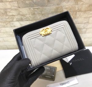 CHANELシャネル ボーイ ジップ コインパース A80602  11x7.5cm