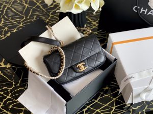 CHANELシャネル フラップ バッグ AS3000  20x13.5x5cm