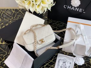 CHANELシャネル フラップ バッグ AS3000  20x13.5x5cm