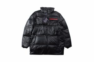 プラダ Prada フード付 ライトナイロン ミディダウンジャケット ブラック 22FW