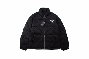 プラダ Prada リナイロン ロゴ キルティング ダウンジャケット ブラック 21FW
