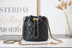 CHANELシャネル バケットバッグ AS2859 17.5x17x14cm