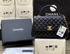 CHANELシャネル ココハンドルハンドバッグ A92993  33×21×12cm