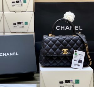 CHANELシャネル ココハンドルハンドバッグ A92990  23×14×9cm