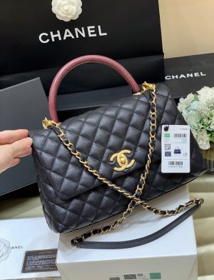 CHANELシャネルシャネル ココハンドルハンドバッグ A92993  33×21×12cm
