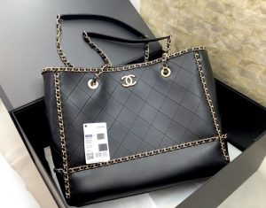 CHANELシャネル トートバッグ AS2761  25×40×10 cm