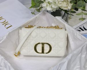 Dior ディオール CARO スモールバッグ 20 x 12 x 7 cm
