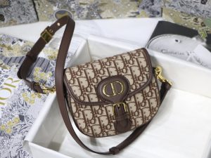 Dior ディオール BOBBY スモールバッグ 18 x 14 x 4 cm