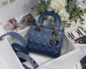 Dior ディオール LADY DIOR バッグ 20*16.5*8cm